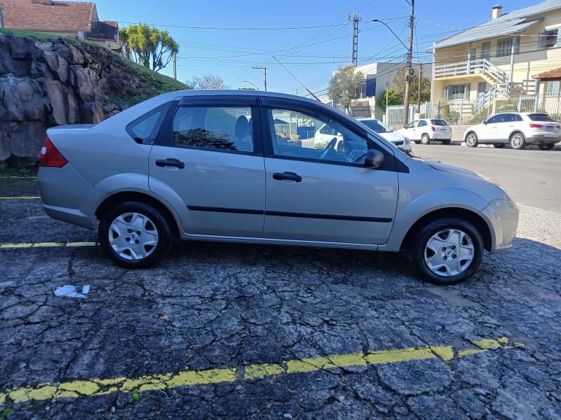 FIESTA 1.0 MPI CLASS 8V FLEX 4P MANUAL - 2008 - FARROUPILHA