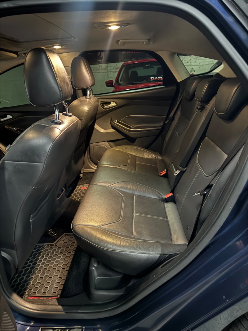 FOCUS 2.0 TITANIUM PLUS 16V FLEX 4P AUTOMÁTICO - 2016 - CAXIAS DO SUL