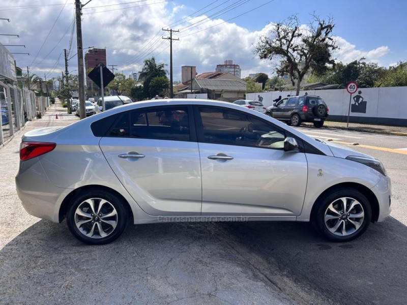 HB20S 1.6 COPA DO MUNDO 16V FLEX 4P AUTOMÁTICO - 2015 - VENâNCIO AIRES