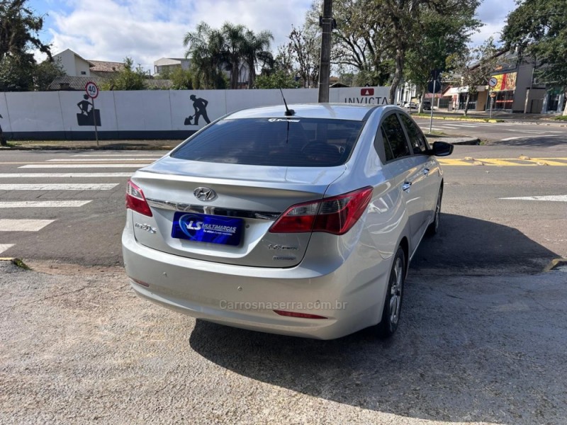 HB20S 1.6 COPA DO MUNDO 16V FLEX 4P AUTOMÁTICO - 2015 - VENâNCIO AIRES