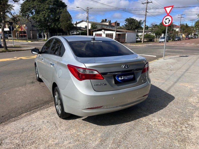 HB20S 1.6 COPA DO MUNDO 16V FLEX 4P AUTOMÁTICO - 2015 - VENâNCIO AIRES