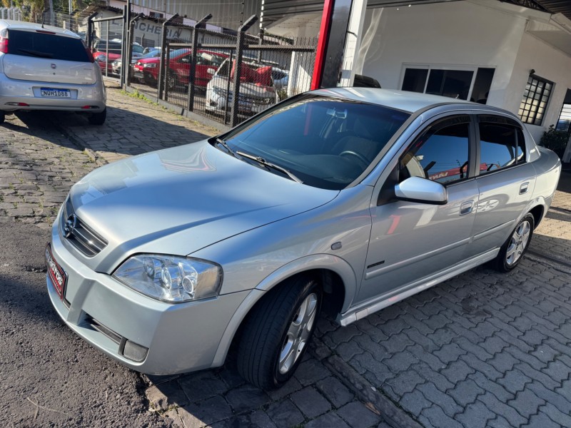 ASTRA 2.0 MPFI ADVANTAGE SEDAN 8V FLEX 4P MANUAL - 2007 - CAXIAS DO SUL