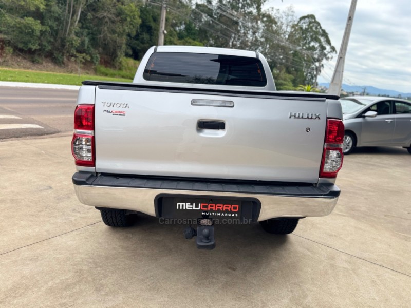 HILUX 3.0 STD 4X4 CD 16V TURBO INTERCOOLER DIESEL 4P MANUAL - 2013 - LAJEADO