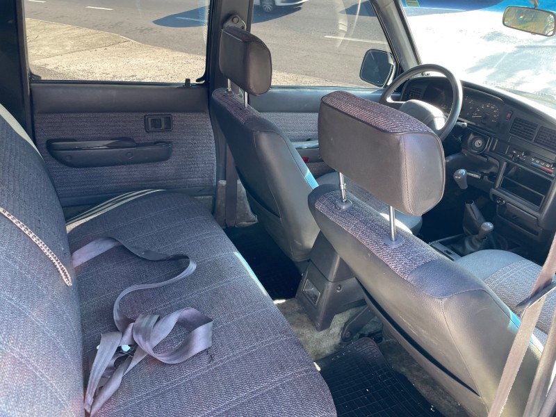 HILUX 2.8 4X4 CD 8V DIESEL 4P MANUAL - 1999 - CAXIAS DO SUL