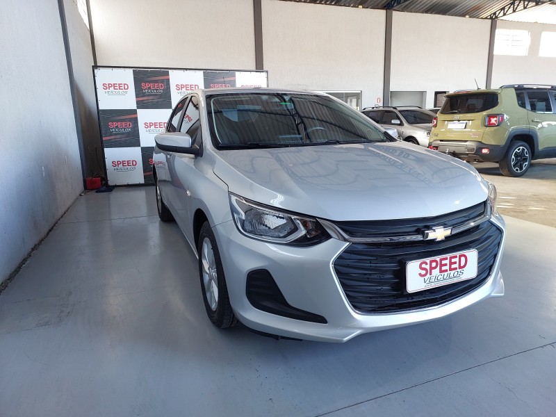 ONIX 1.0 SEDAN PLUS LT 12V FLEX 4P MANUAL - 2023 - SãO SEBASTIãO DO CAí
