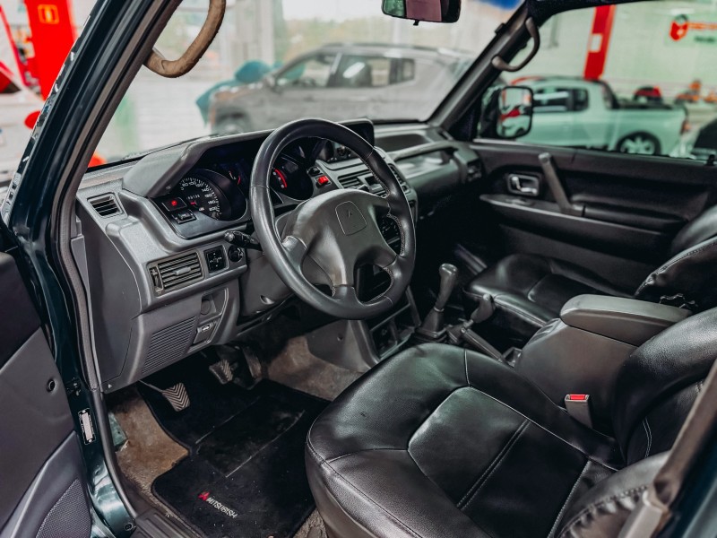PAJERO FULL 3.0 GLS 4X4 V6 24V GASOLINA 2P MANUAL - 1998 - CAXIAS DO SUL