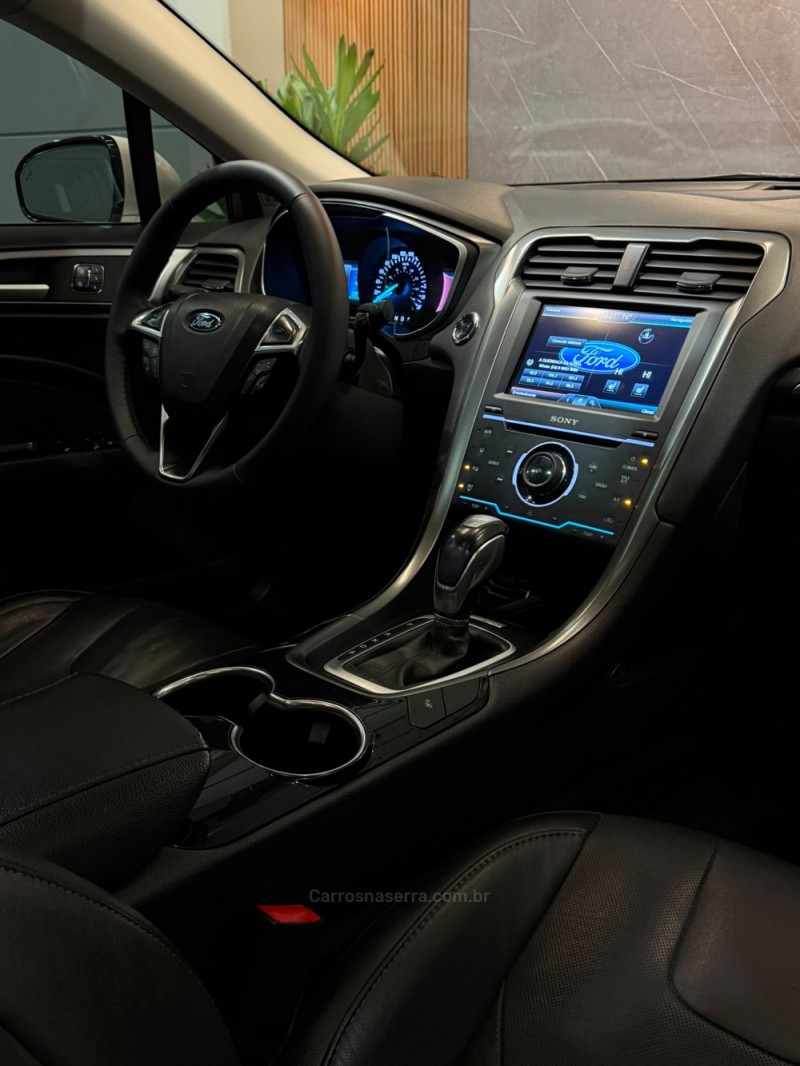 FUSION 2.0 TITANIUM AWD 16V GASOLINA 4P AUTOMÁTICO - 2014 - CAXIAS DO SUL