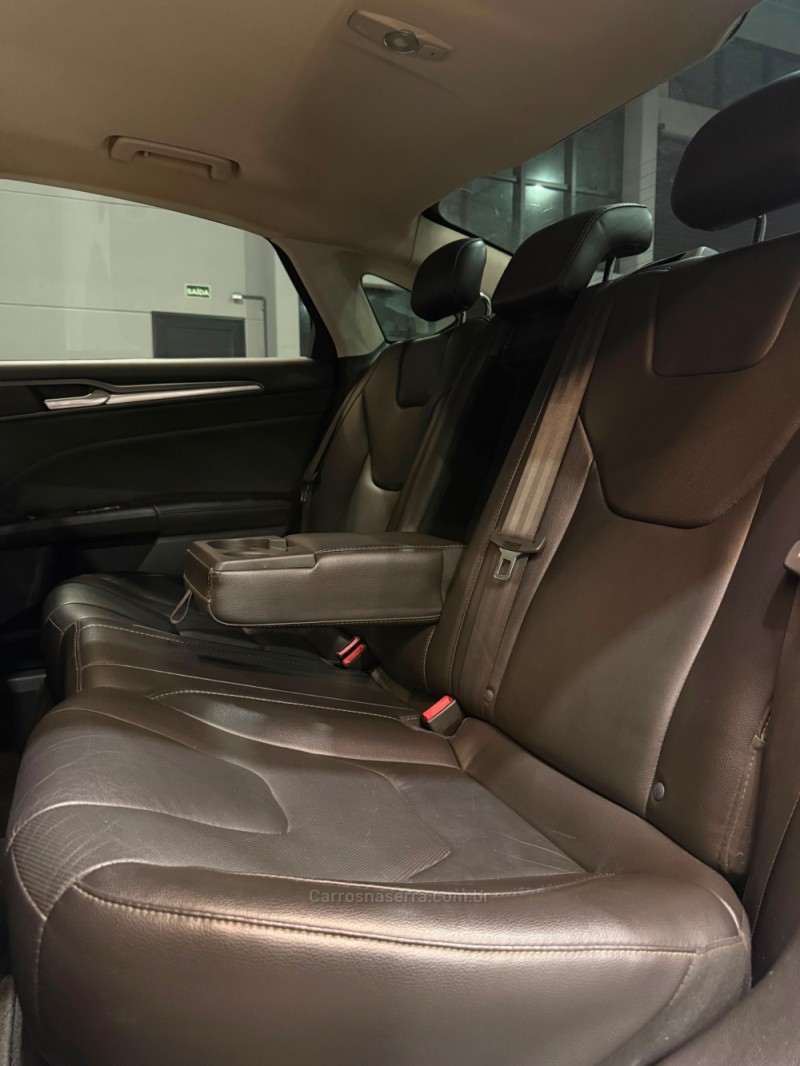 FUSION 2.0 TITANIUM AWD 16V GASOLINA 4P AUTOMÁTICO - 2014 - CAXIAS DO SUL
