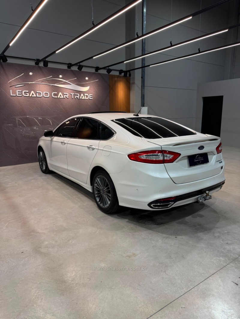 FUSION 2.0 TITANIUM AWD 16V GASOLINA 4P AUTOMÁTICO - 2014 - CAXIAS DO SUL
