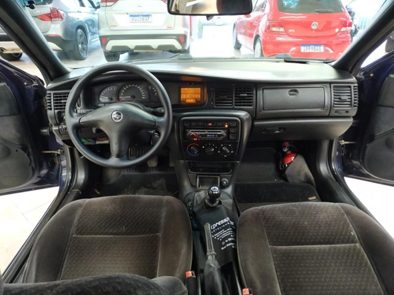 VECTRA 2.0 MPFI CD 8V GASOLINA 4P MANUAL - 1997 - CAXIAS DO SUL