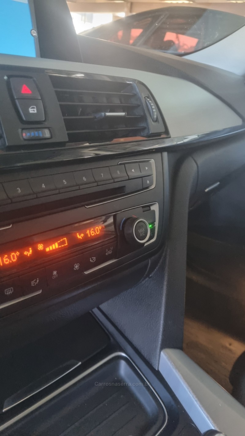 320I 2.0 16V TURBO ACTIVE FLEX 4P AUTOMÁTICO - 2015 - FARROUPILHA