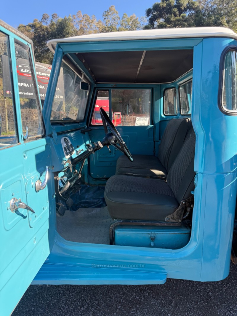 BANDEIRANTE 3.7 BJ50LV 4X4 TETO RIGIDO DIESEL 2P MANUAL - 1978 - FARROUPILHA