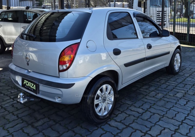 CELTA 1.0 MPFI VHC SPIRIT 8V GASOLINA 4P MANUAL - 2005 - CAXIAS DO SUL