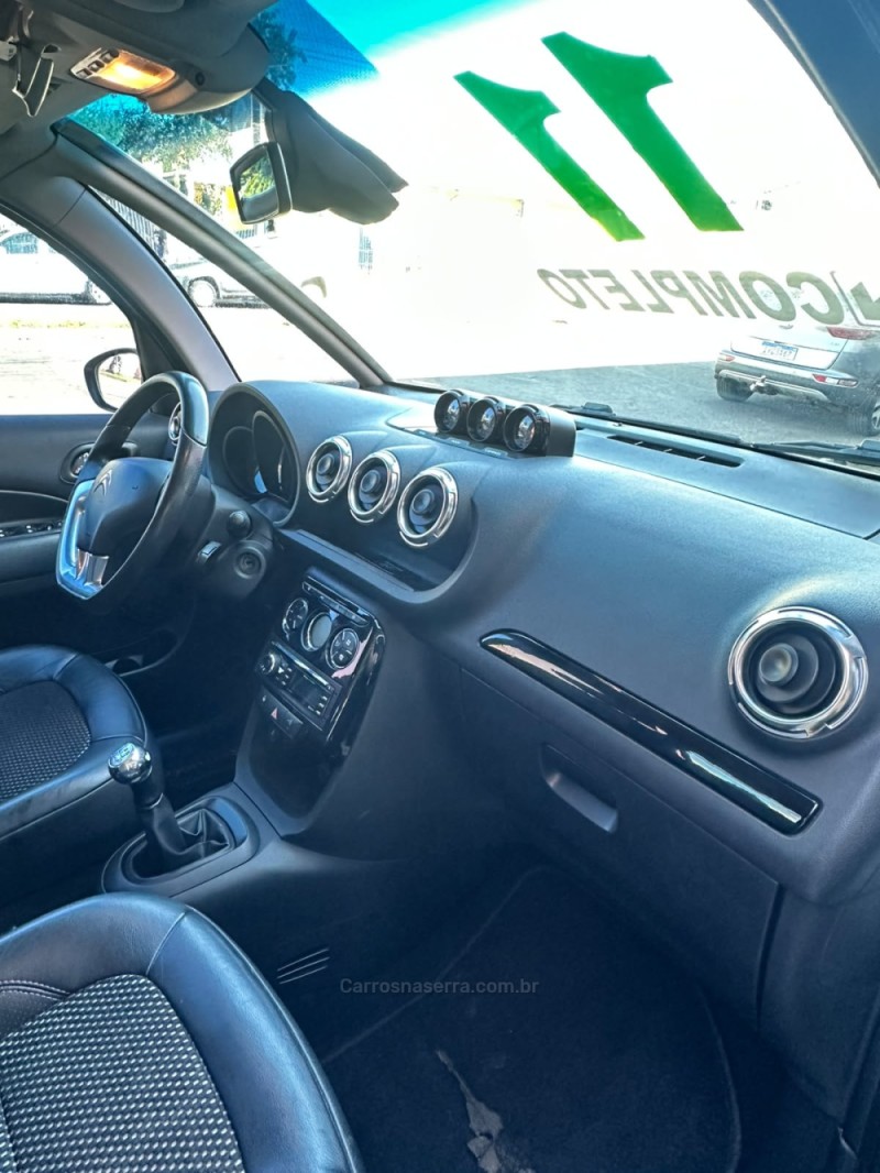 AIRCROSS 1.6 EXCLUSIVE 16V FLEX 4P MANUAL - 2011 - PAROBé