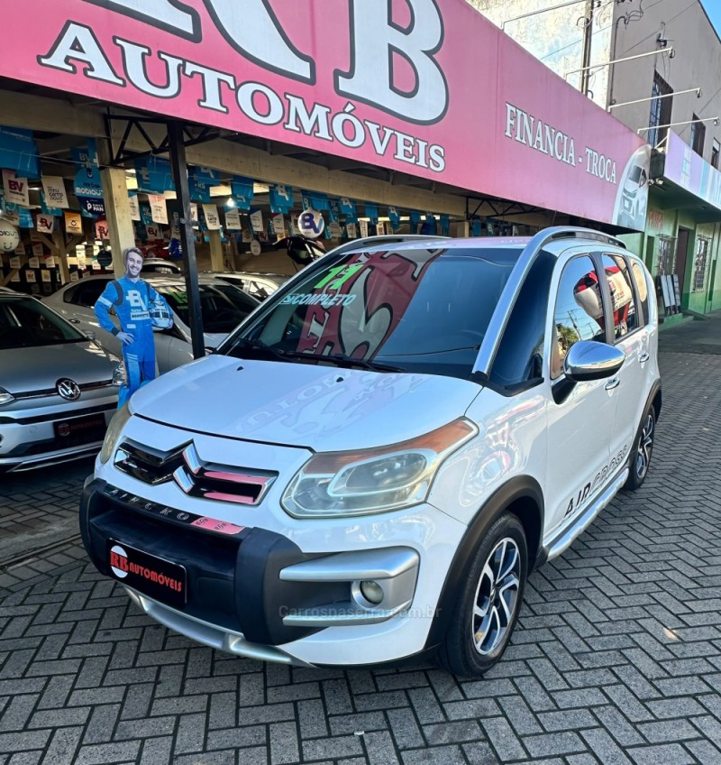 AIRCROSS 1.6 EXCLUSIVE 16V FLEX 4P MANUAL - 2011 - PAROBé