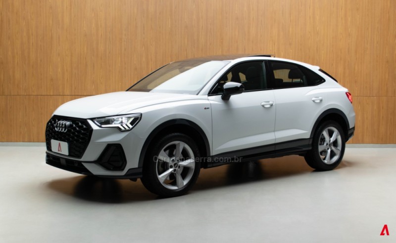 q3 2.0 tfsi sportback performance black quattro gasolina 4p automatico 2022 garibaldi
