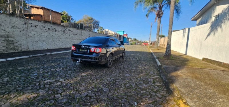 JETTA 2.5 I 20V 170CV GASOLINA 4P TIPTRONIC - 2009 - IVOTI