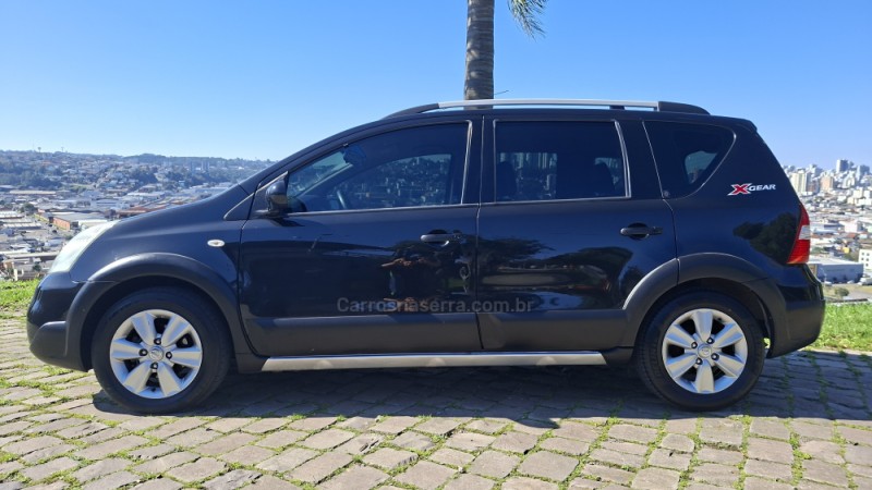LIVINA 1.8 SL X-GEAR 16V FLEX 4P AUTOMÁTICO - 2013 - CAXIAS DO SUL