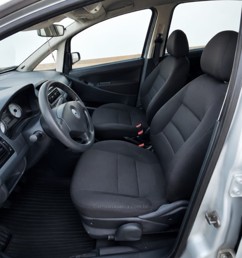 IDEA 1.4 MPI ELX 8V FLEX 4P MANUAL - 2008 - IVOTI