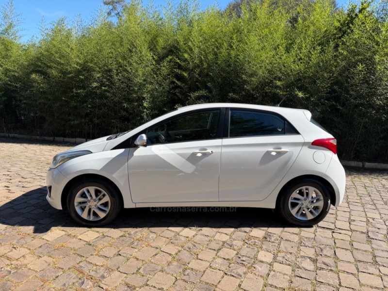 HB20 1.6 PREMIUM 16V FLEX 4P AUTOMÁTICO - 2013 - NOVA PRATA
