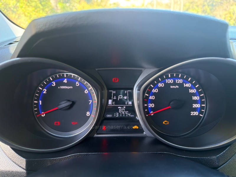 HB20 1.6 PREMIUM 16V FLEX 4P AUTOMÁTICO - 2013 - NOVA PRATA