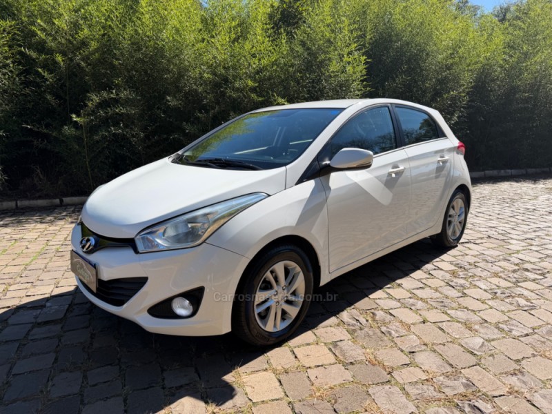hb20 1.6 premium 16v flex 4p automatico 2013 nova prata