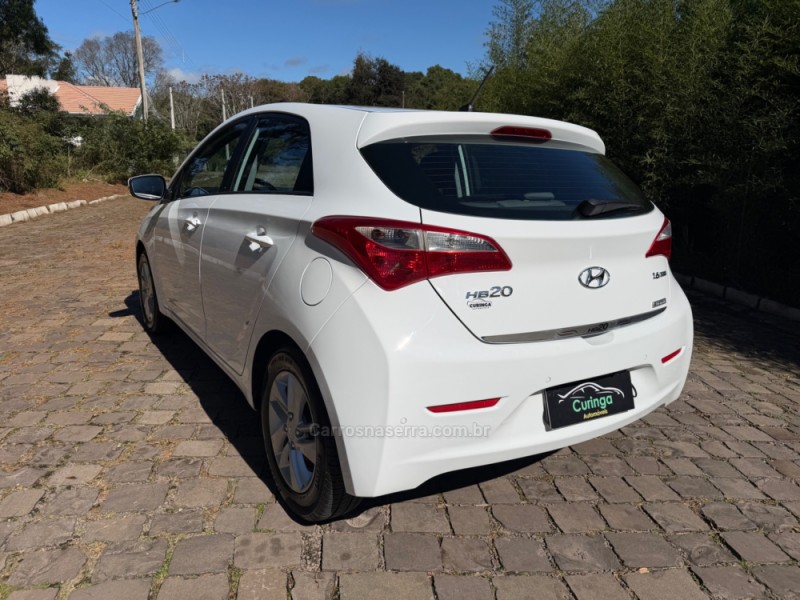 HB20 1.6 PREMIUM 16V FLEX 4P AUTOMÁTICO - 2013 - NOVA PRATA