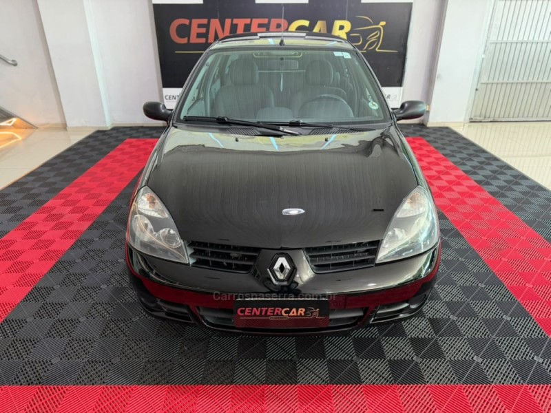 CLIO 1.0 16V FLEX 4P MANUAL - 2011 - NOVO HAMBURGO