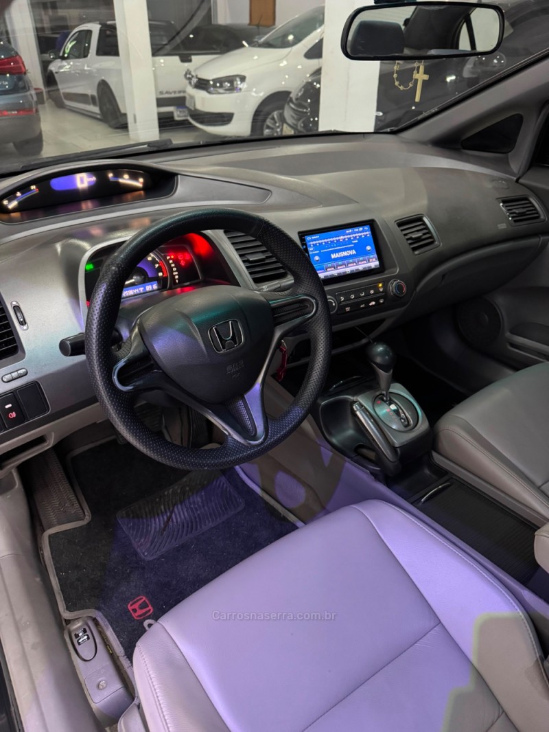 CIVIC 1.8 LXS 16V GASOLINA 4P AUTOMÁTICO - 2008 - CAXIAS DO SUL