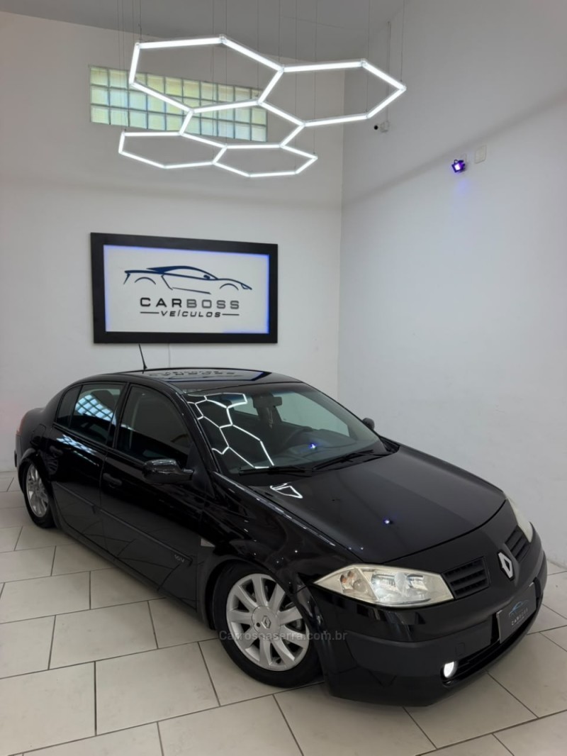MÉGANE 1.6 DYNAMIQUE 16V FLEX 4P MANUAL