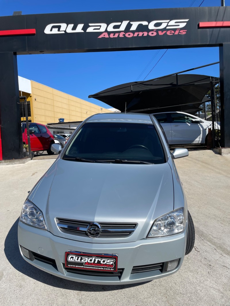 ASTRA 2.0 MPFI ADVANTAGE SEDAN 8V FLEX 4P MANUAL - 2007 - CAXIAS DO SUL
