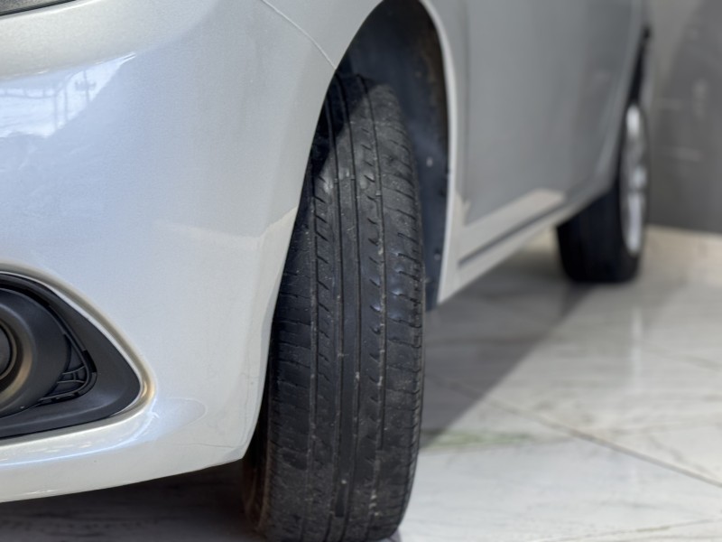 SANDERO 1.6 EXPRESSION 16V FLEX 4P MANUAL - 2019 - CAXIAS DO SUL