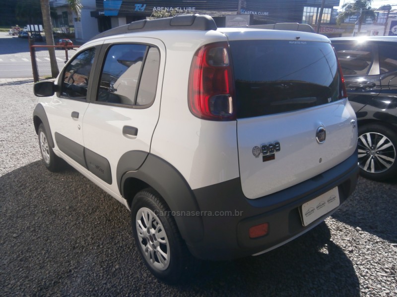 UNO 1.4 WAY 8V FLEX 4P MANUAL - 2012 - FARROUPILHA