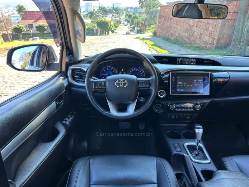HILUX 2.8 SRX 4X4 CD 16V DIESEL 4P AUTOMÁTICO - 2017 - VENâNCIO AIRES