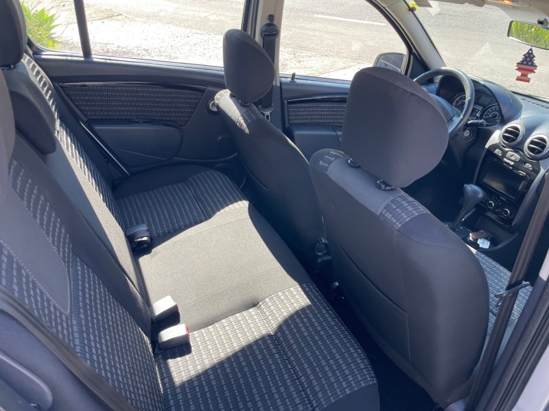SANDERO 1.6 PRIVILÉGE 8V FLEX 4P AUTOMÁTICO - 2013 - CAXIAS DO SUL