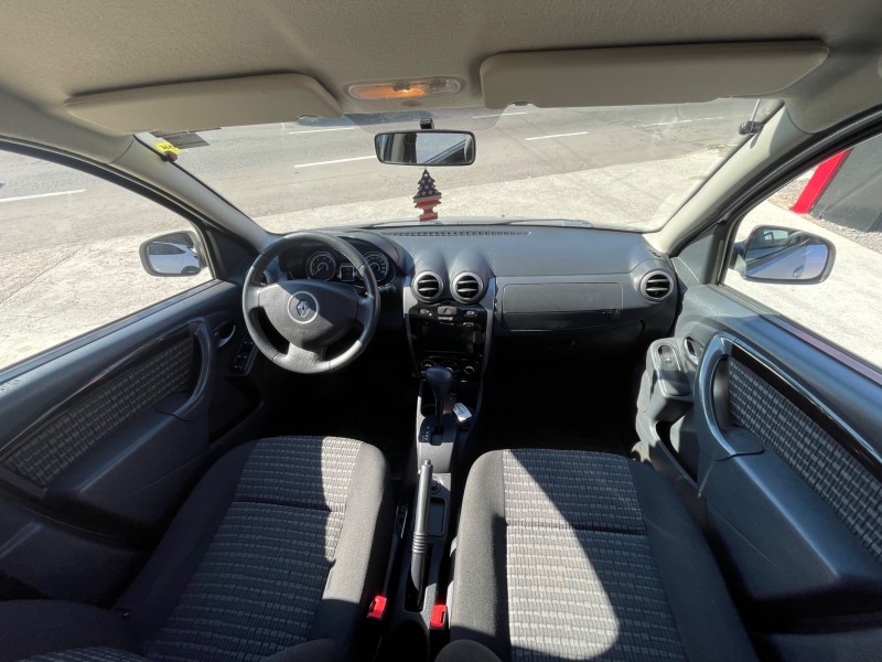 SANDERO 1.6 PRIVILÉGE 8V FLEX 4P AUTOMÁTICO - 2013 - CAXIAS DO SUL