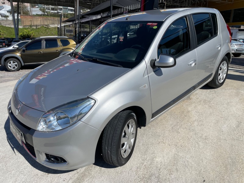 SANDERO 1.6 PRIVILÉGE 8V FLEX 4P AUTOMÁTICO - 2013 - CAXIAS DO SUL
