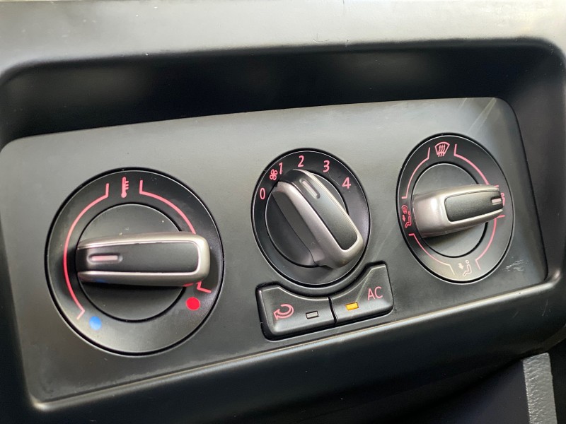 FOX 1.6 MI 8V FLEX 4P MANUAL - 2013 - CAXIAS DO SUL