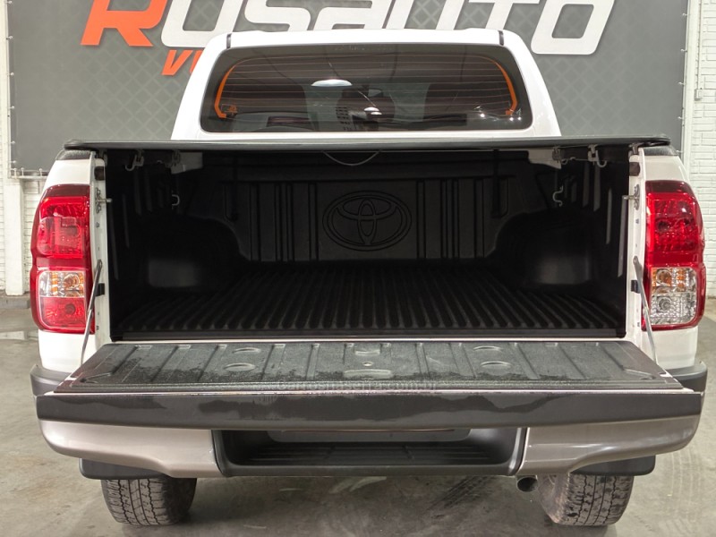 HILUX 2.8 4X4 D-4D CD TURBO 16V DIESEL 4P AUTOMÁTICO - 2024 - VENâNCIO AIRES