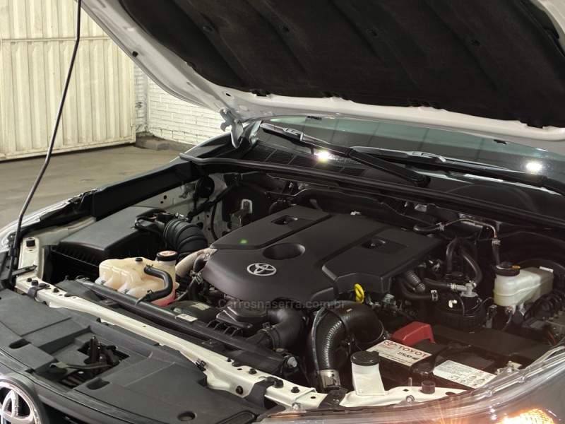 HILUX 2.8 4X4 D-4D CD TURBO 16V DIESEL 4P AUTOMÁTICO - 2024 - VENâNCIO AIRES
