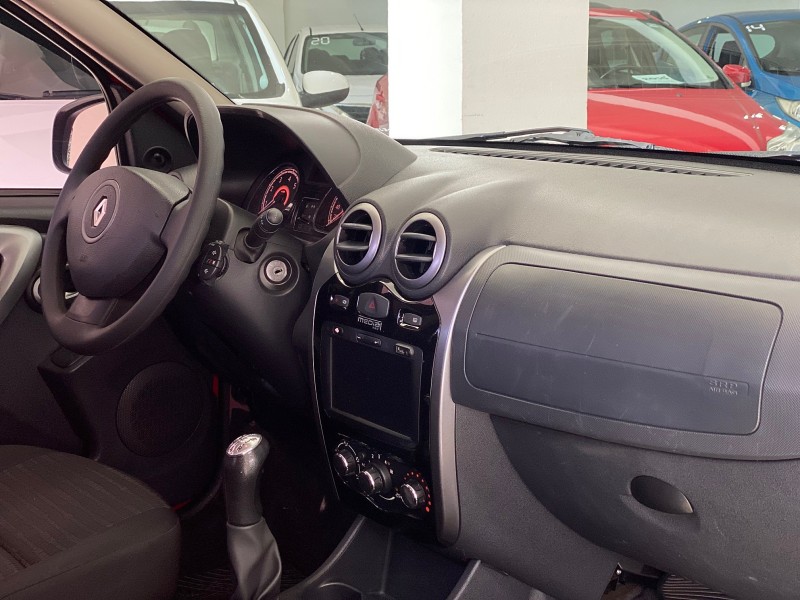 SANDERO 1.6 EXPRESSION 8V FLEX 4P MANUAL - 2014 - CAXIAS DO SUL