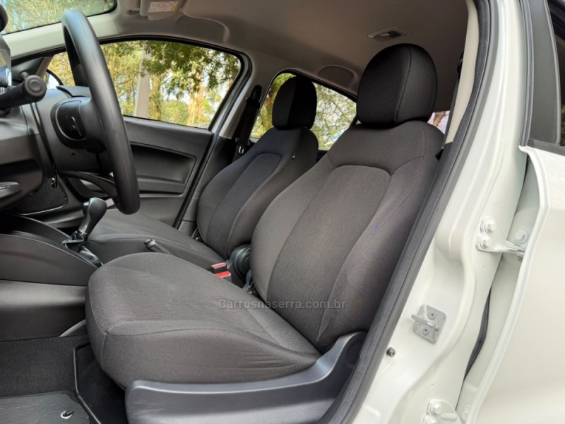CRONOS 1.3 DRIVE FLEX 4P AUTOMÁTICO - 2023 - DOIS IRMãOS