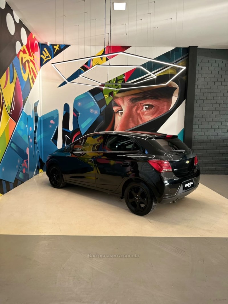 ONIX 1.4 MPFI LT 8V FLEX 4P MANUAL - 2019 - NOVO HAMBURGO