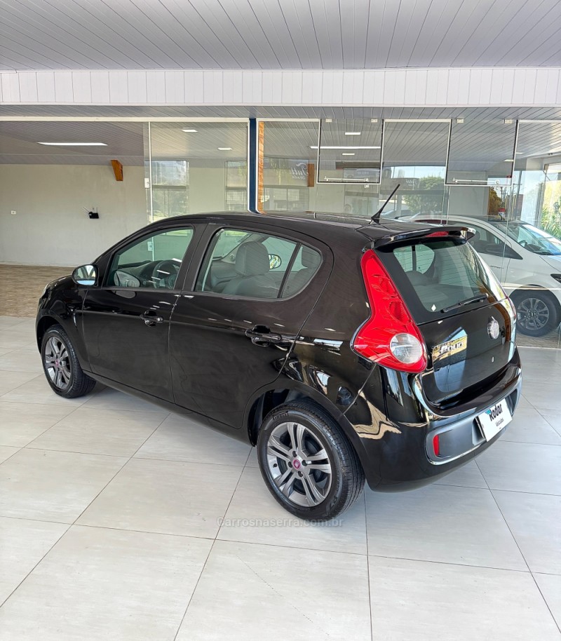 PALIO 1.4 MPI ATTRACTIVE 8V FLEX 4P MANUAL - 2013 - VILA FLORES