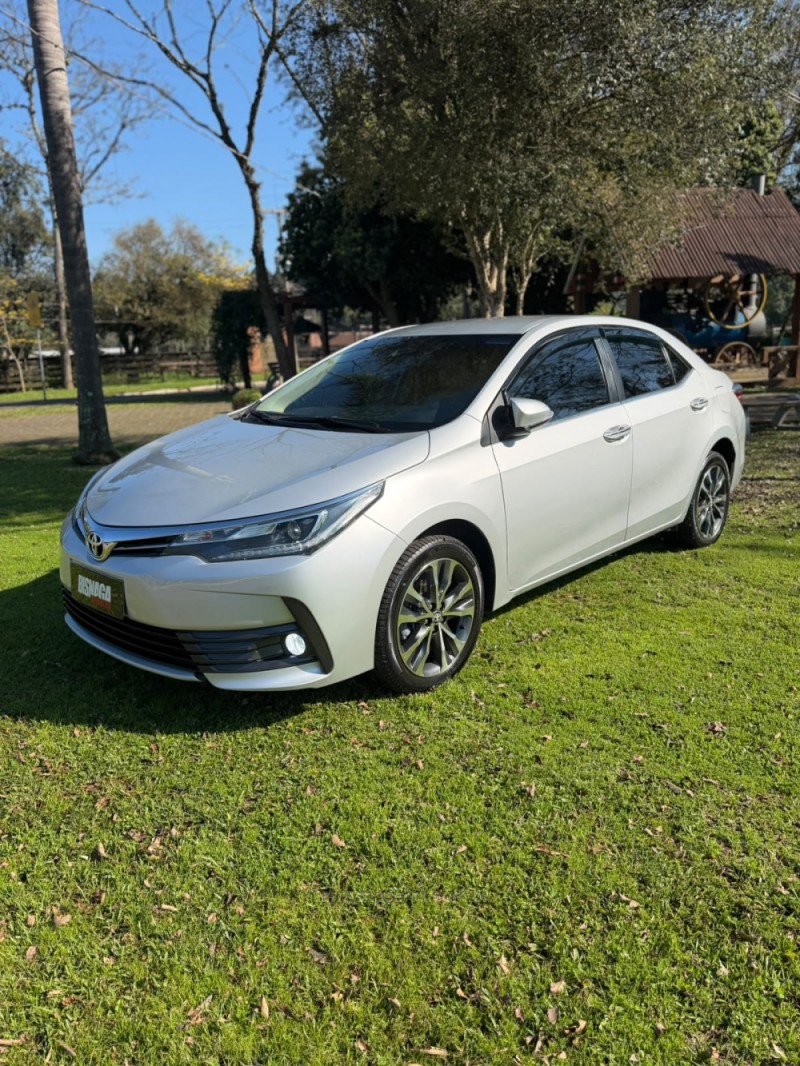 COROLLA 2.0 ALTIS 16V FLEX 4P AUTOMÁTICO - 2019 - BROCHIER