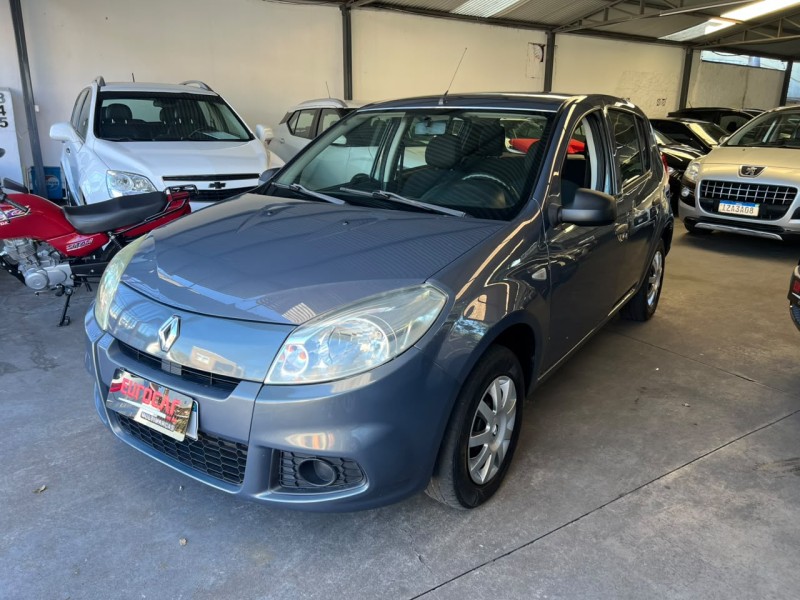sandero 1.0 authentique 16v flex 4p manual 2012 caxias do sul