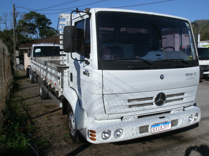 914  2000 garibaldi