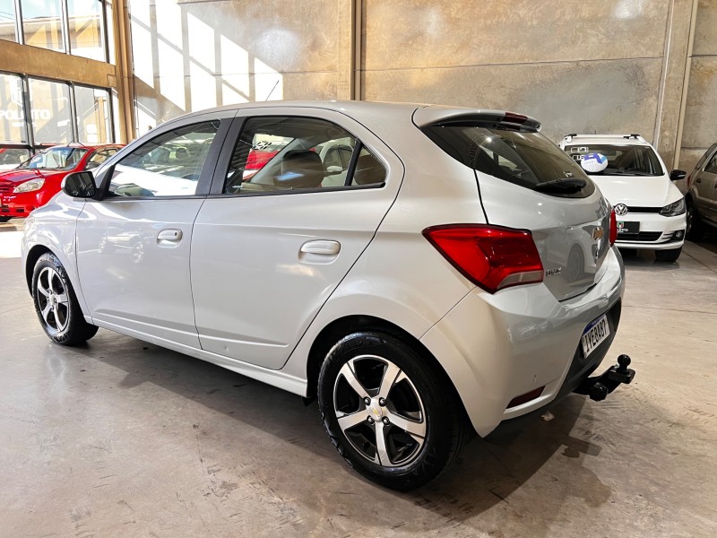 ONIX 1.4 MPFI LTZ 8V FLEX 4P MANUAL - 2018 - CAXIAS DO SUL