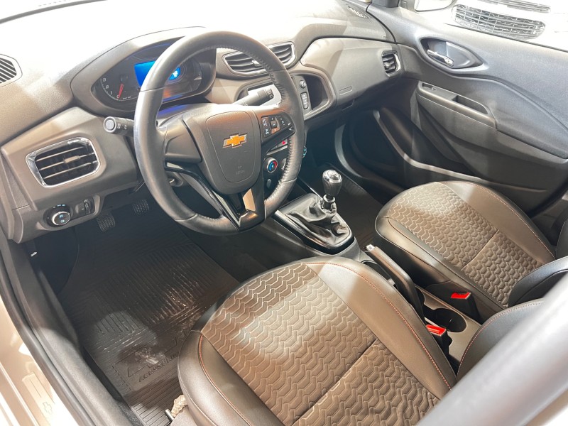 ONIX 1.4 MPFI LTZ 8V FLEX 4P MANUAL - 2018 - CAXIAS DO SUL