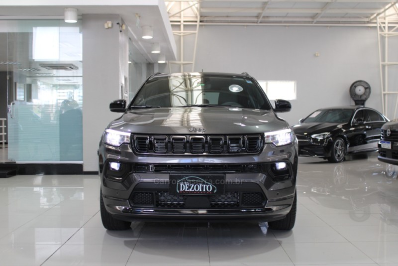 COMPASS 2.0 BLACKHAWK 4 TURBO GASOLINA 4P AUTOMÁTICO - 2025 - CAXIAS DO SUL